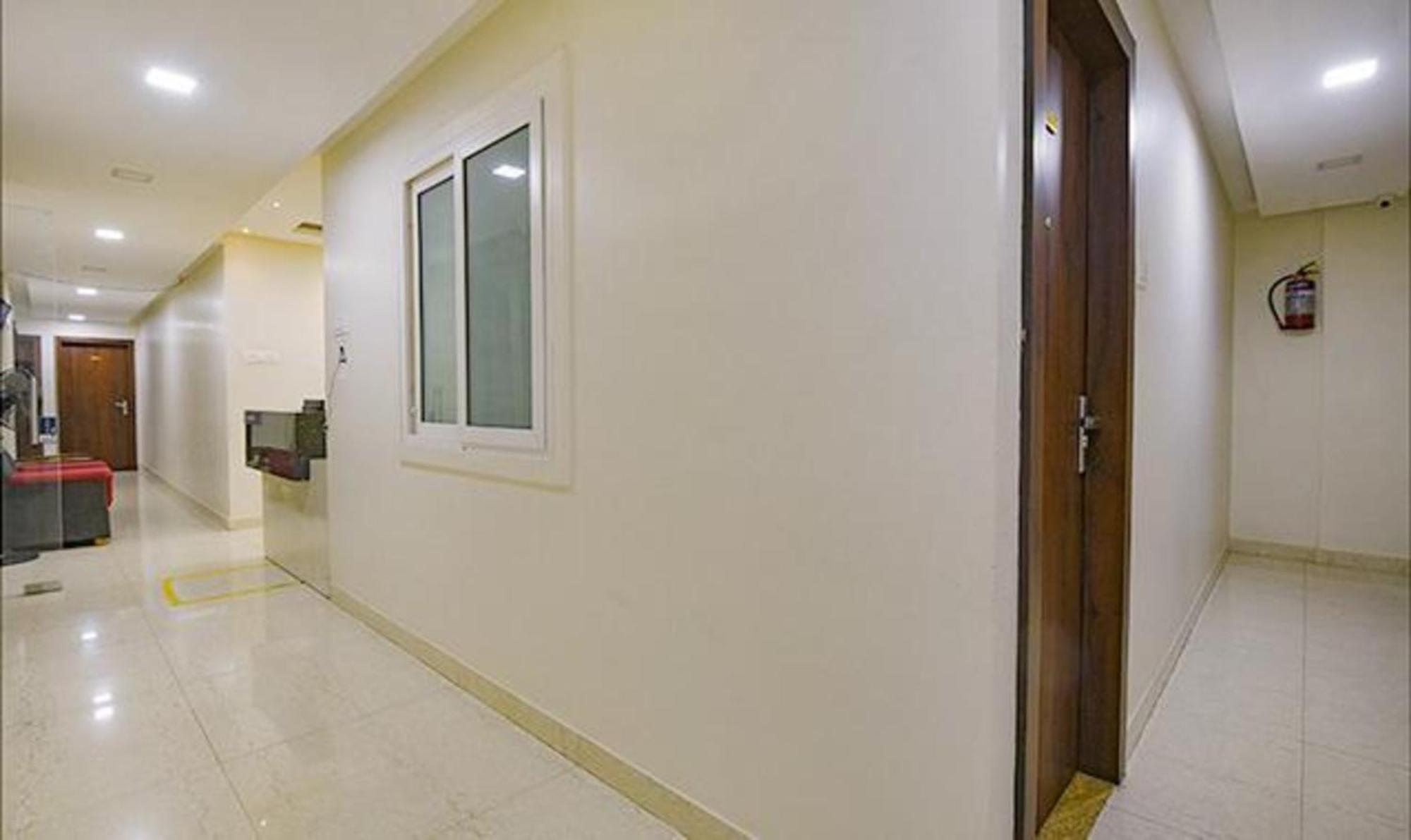 Fabexpress Purple Suites Inn Bangalore Buitenkant foto