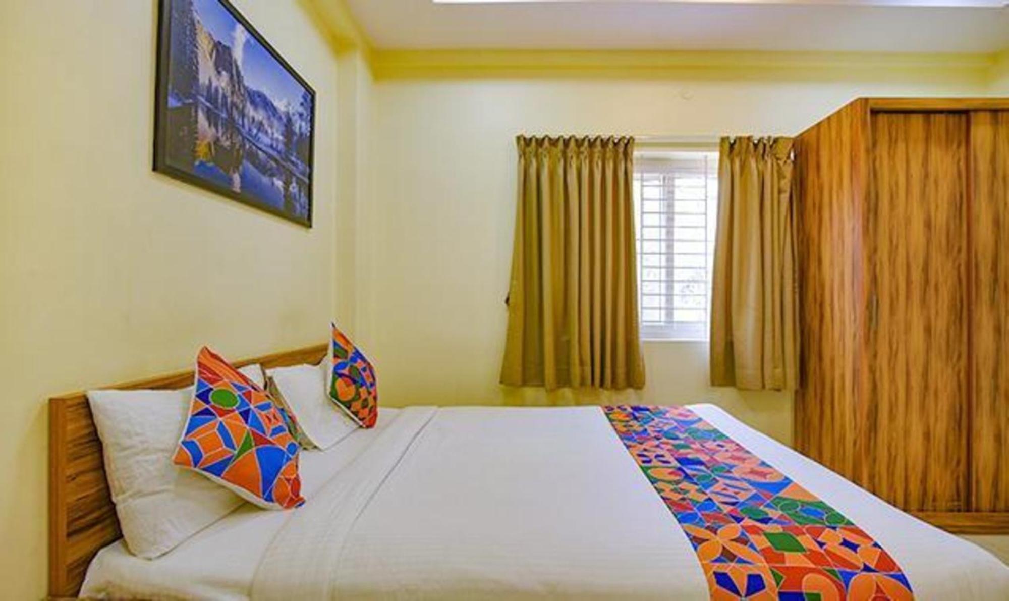 Fabexpress Purple Suites Inn Bangalore Buitenkant foto