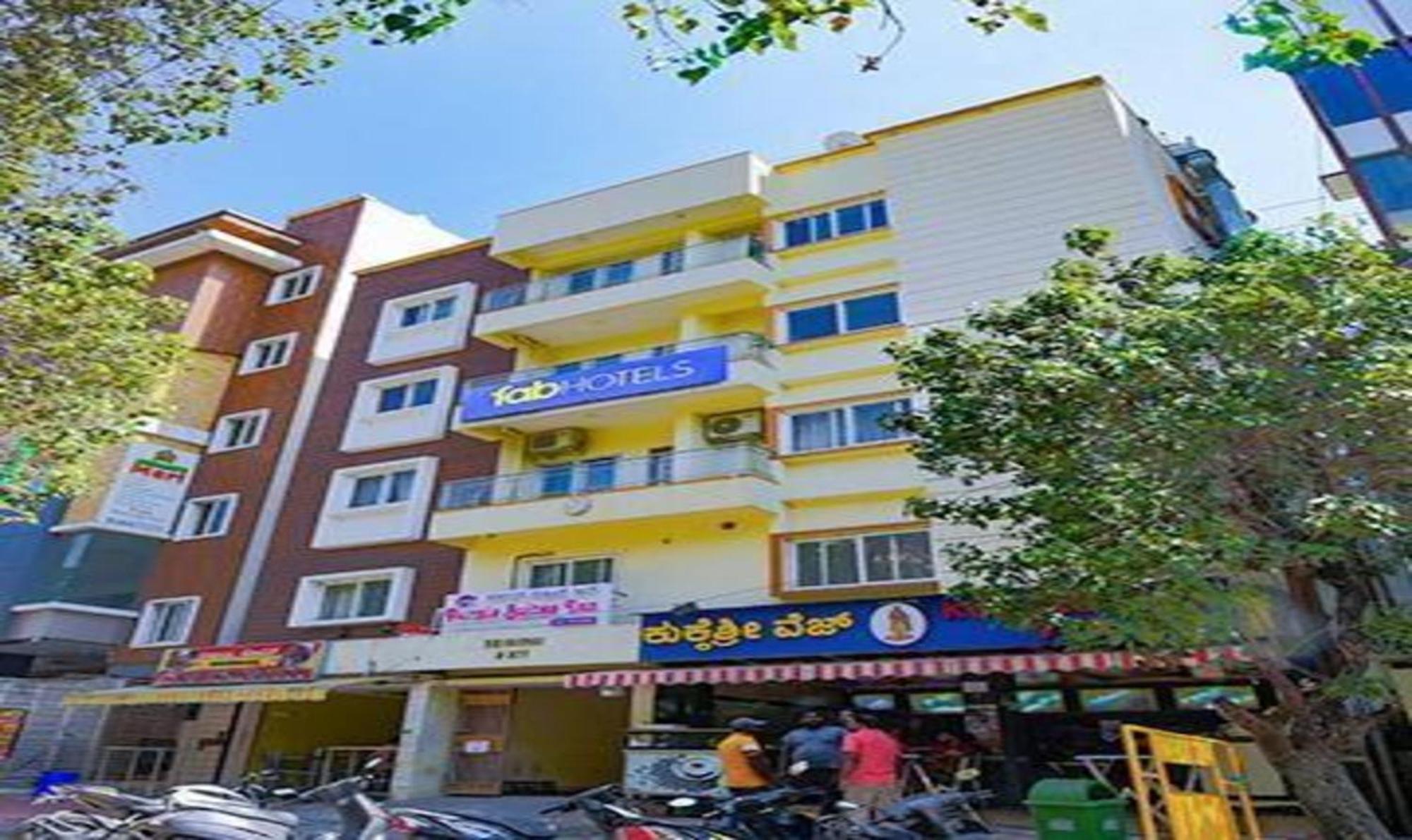 Fabexpress Purple Suites Inn Bangalore Buitenkant foto